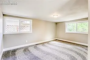 439 N Walnut St — Photo 13