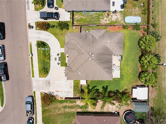 2nd image of 1407 W Combes Ave