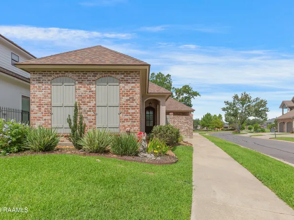 207 W Vallauris Dr, Lafayette, LA 70507