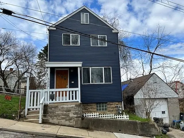 502 Walnut St photo 1
