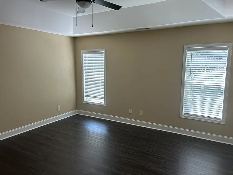 402 Strike Eagle Dr — Photo 14
