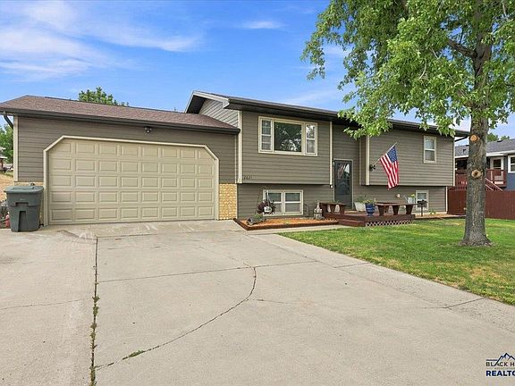 2nd image of 2621 Moose Dr