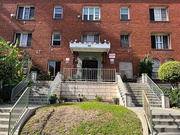 2nd image of 153 N New Hampshire Ave #H100