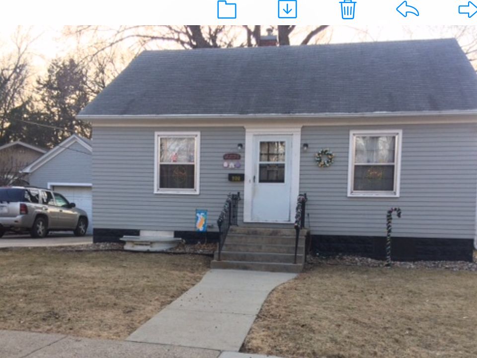 1st image of 709 1st Ave SE