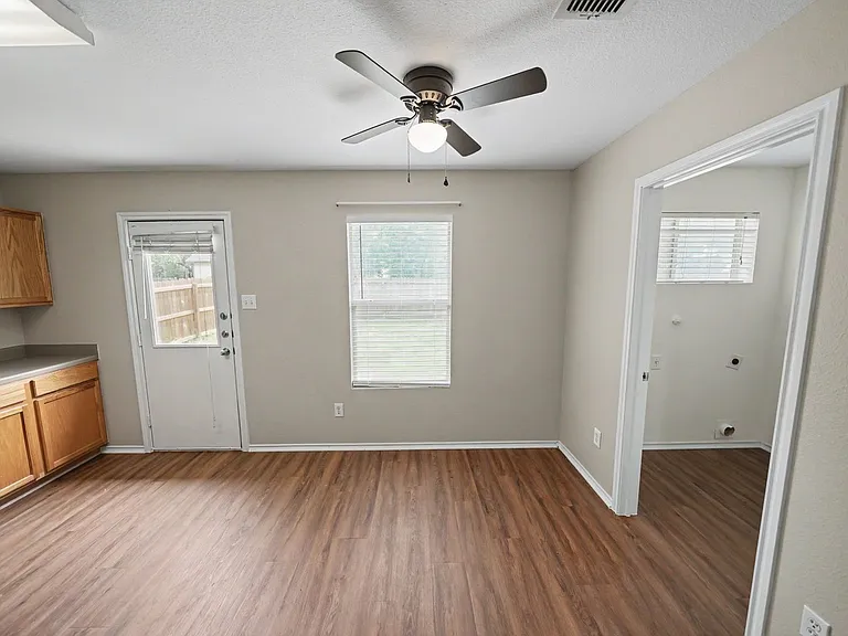 11114 Hillsdale Loop — Photo 20