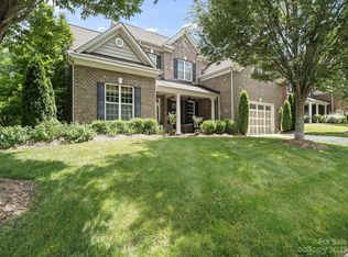 9605 Woburn Rd, Charlotte, NC 28277