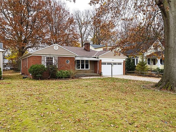 2nd image of 38841 Harmondale Dr