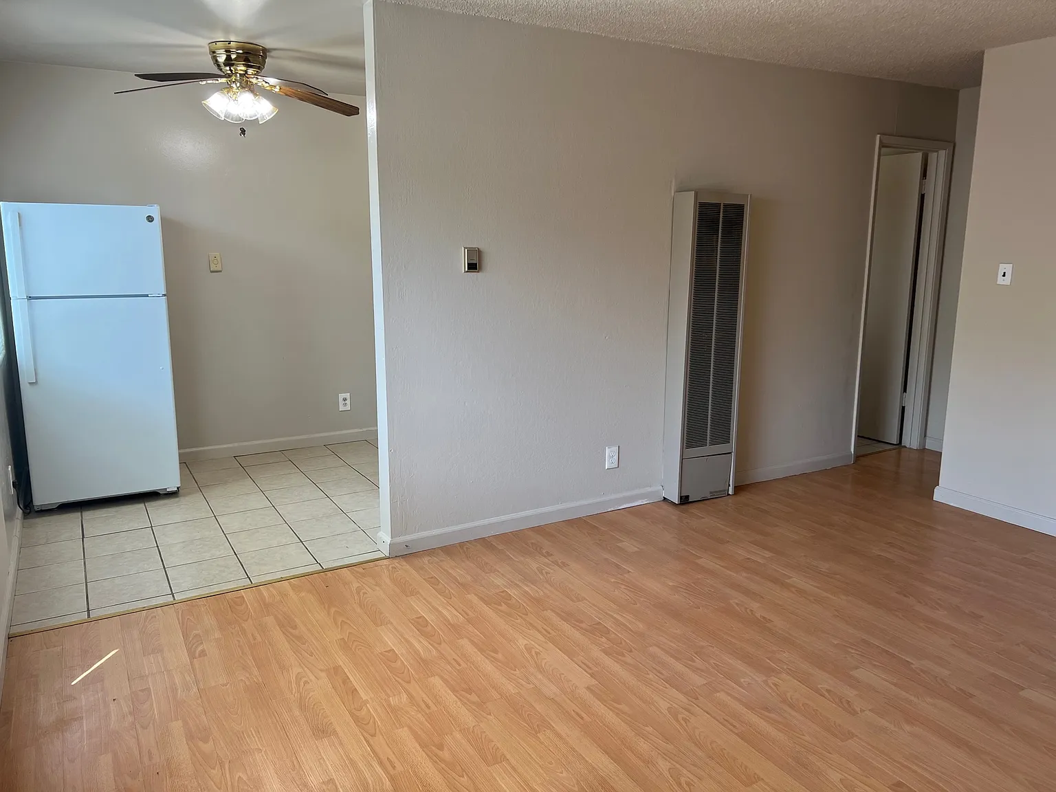 Spacious 2 Bedroom Downstairs Unit — Photo 4