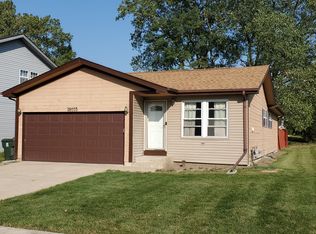 18225 Idlewild Dr, Country Club Hills, IL