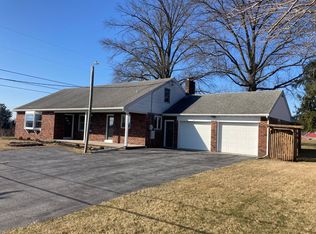 130 Clearview Rd, Ephrata, PA 17522