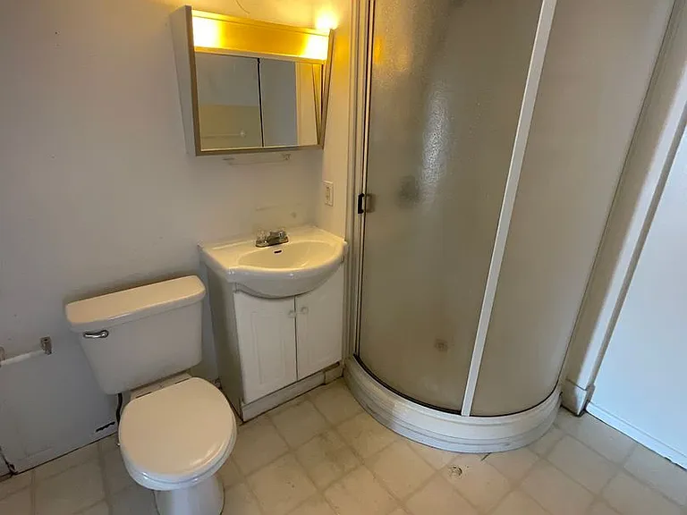 416 N Lincoln St — Photo 42