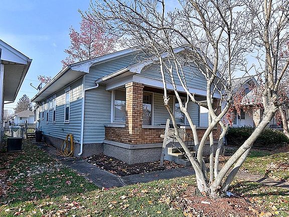 3rd image of 1108 Catalpa Dr