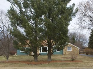 7 Plum Ct, Dundee, IL 60118