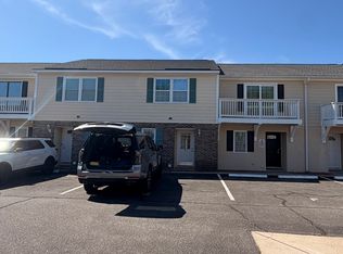 400 17th Ave S APT D, Myrtle Beach, SC 29577