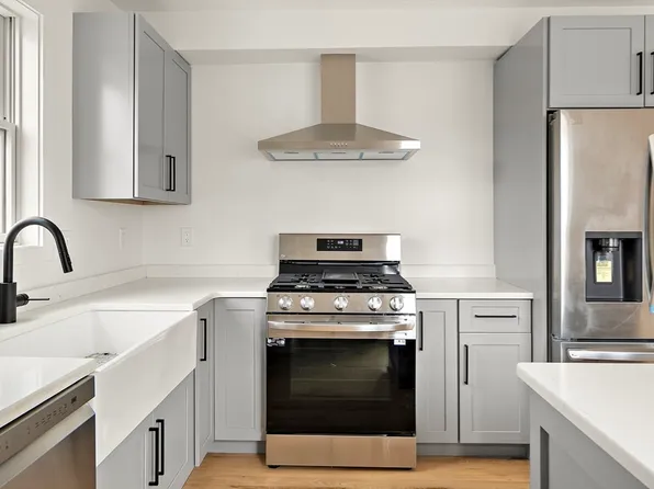 25 Hillsboro St #2, Dorchester, MA 02125