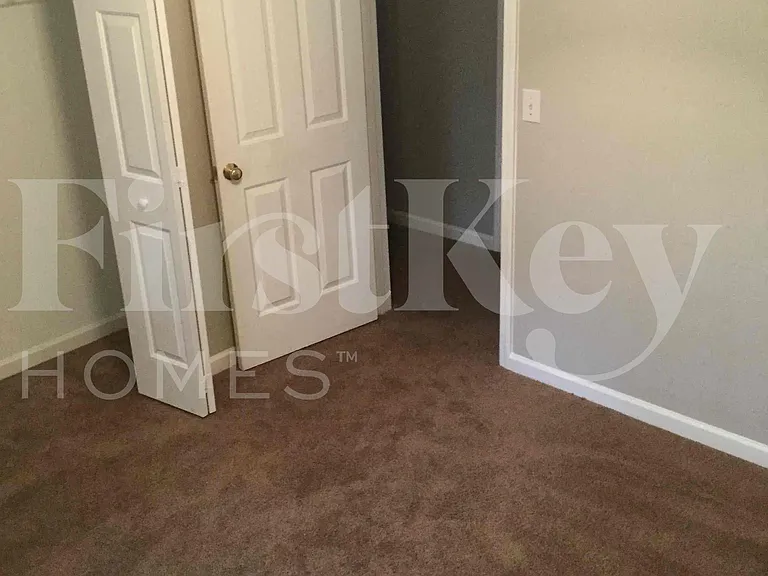 2324 Sandspring Dr SW — Photo 11