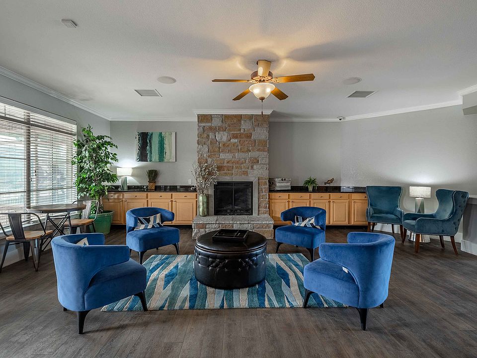 Inwood Crossings Clubhouse _ Ideal Space for Events & Socials in Wichita, KS