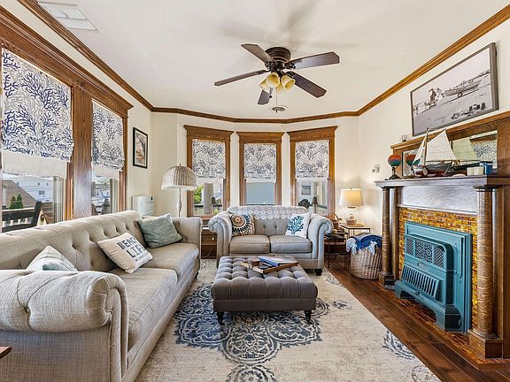 5th image of 109 E Aster Rd #201