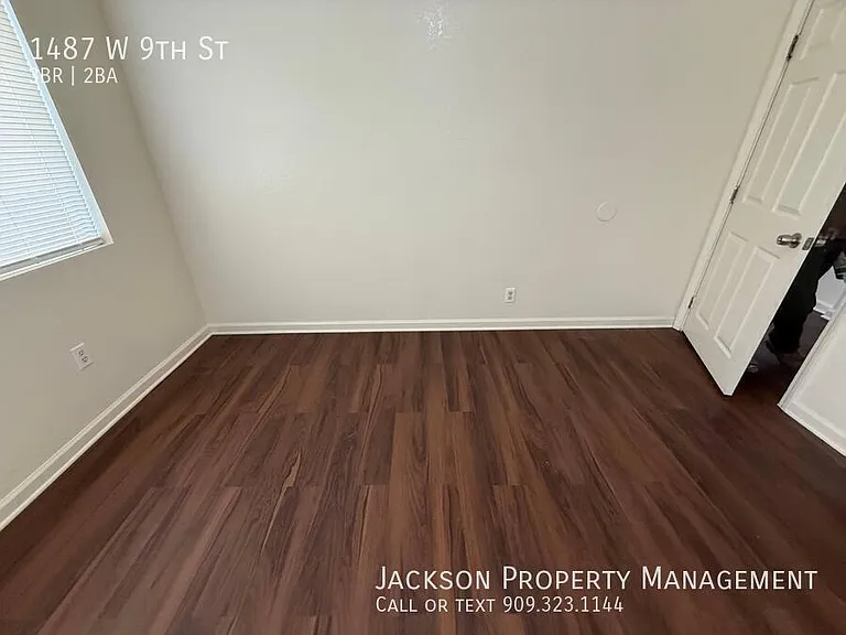 1487 W 9th St — Photo 17