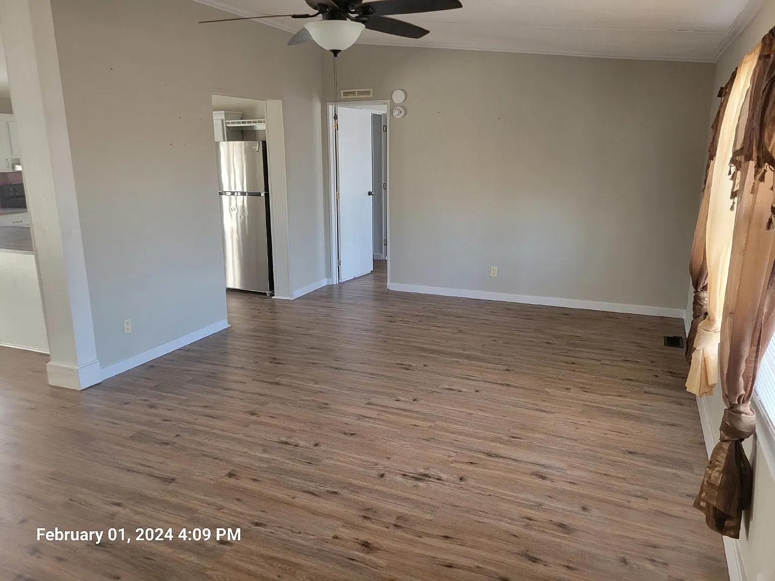 4 bed, 2.0 bath, 1647 sqft, $1,700 — Photo 3