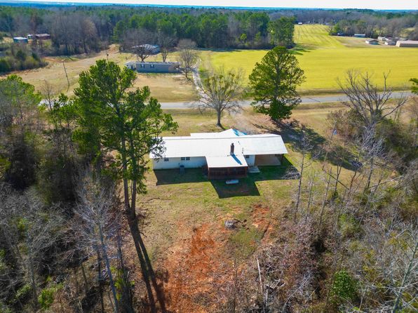 40154 McDuffie Cemetery Rd, Hamilton, MS 39746