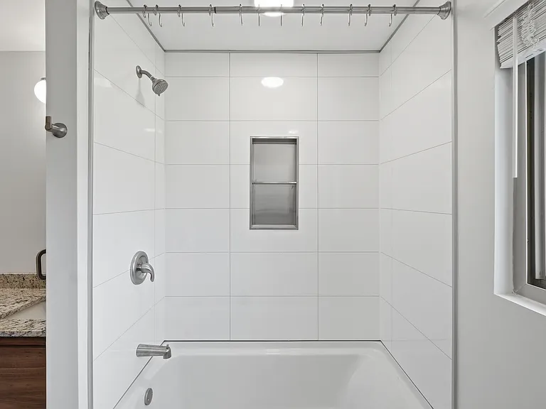 1358 Juliet Dr — Photo 28