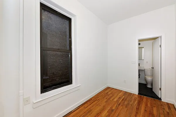 Rented by Aether Property Group | media 5