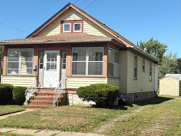 44 W Sunset Avenue, Red Bank, NJ 07701