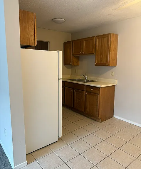 2100 Aldrich Ave S #104 — Photo 3