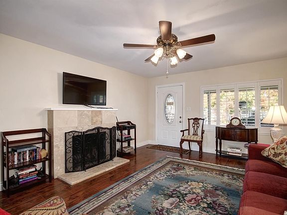 4th image of 2314 Knight Way