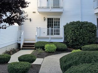 59 Alexandria Way, Basking Ridge, NJ 07920