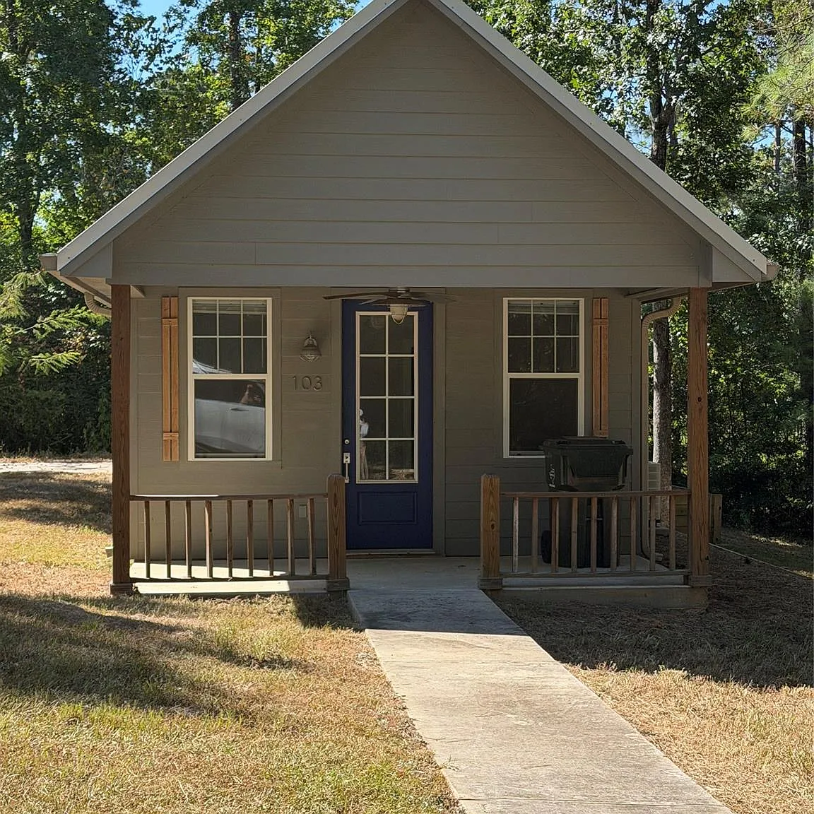 1 bed, 1.0 bath, 544 sqft, $1,200 — Photo 1