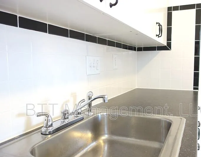 4013 38th St #203 — Photo 20