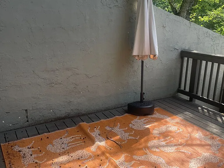 1900 Ridgecrest Dr #201 — Photo 31