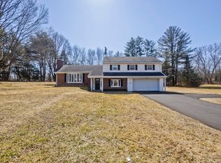 32 Longview Dr, Suffield, CT 06078