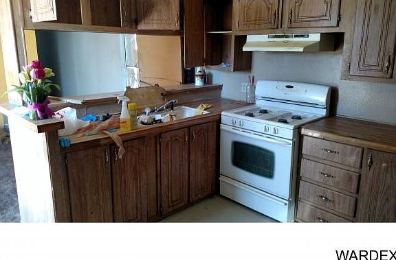 5th image of 2027 Gregg Ln