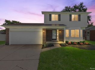 4779 Liberty Ct, Sterling Heights, MI 48310