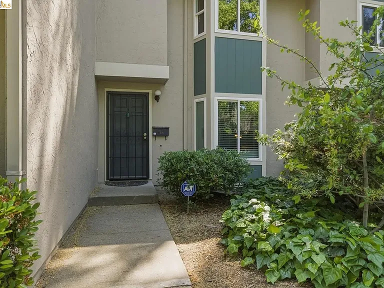 1245 Pine Creek Way #I — Photo 24