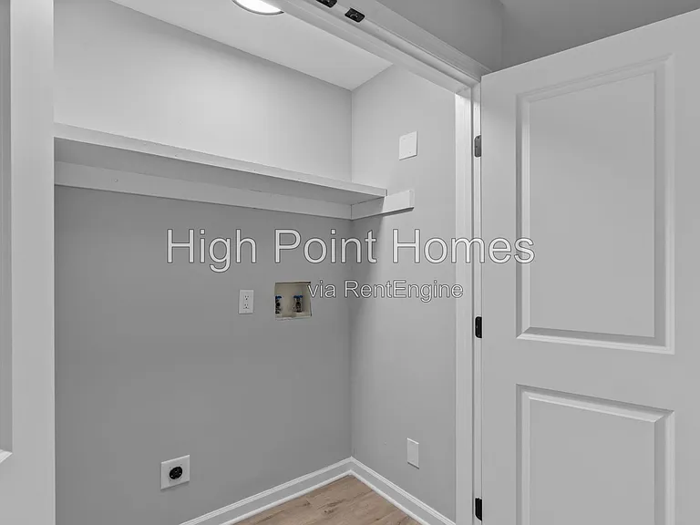 400 Gallery Ln #D4 — Photo 23