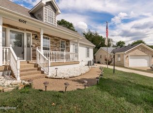 6107 Schreiner Ct, Louisville, KY 40219
