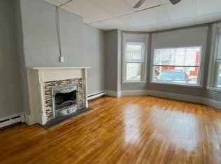 78 West St APT 1L, Worcester, MA 01609