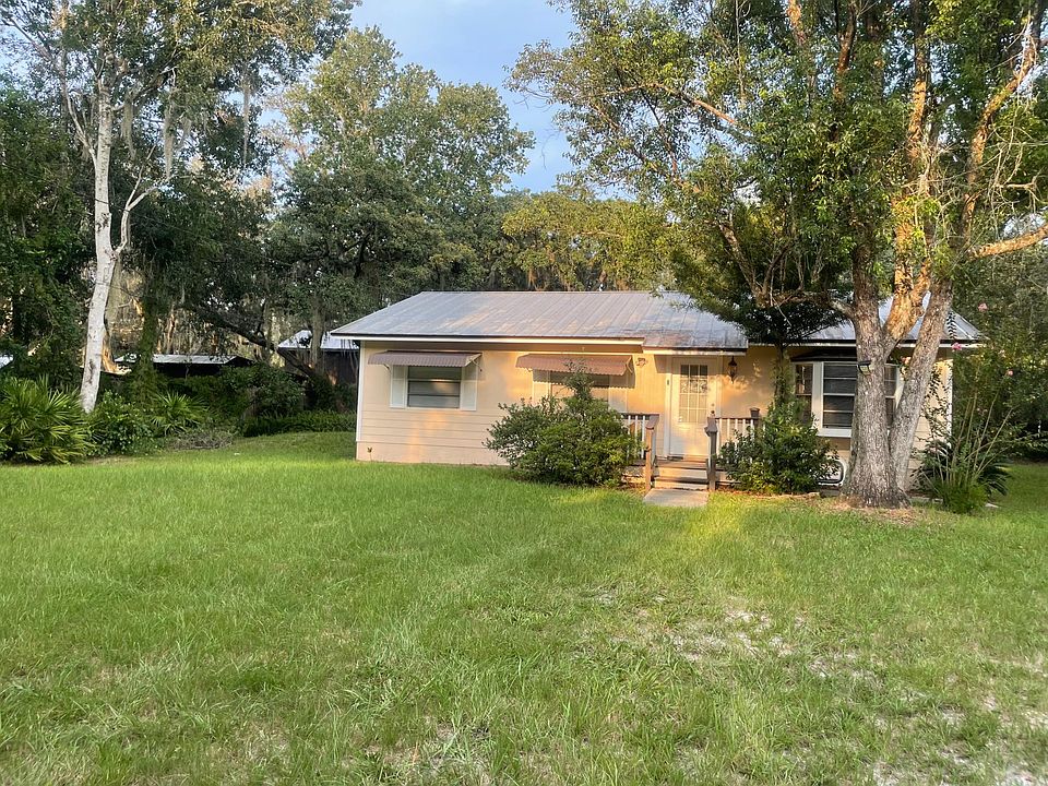 1st image of 847 Hamilton Dr