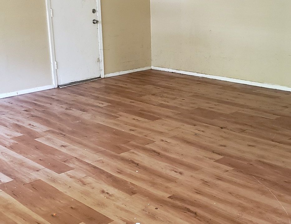 2nd image of 3516 Meyers Rd