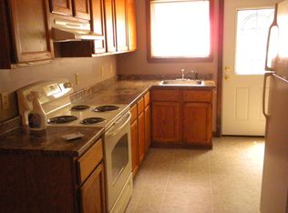 106 Sidney St, Bangor, ME 04401