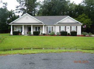 44 Nuthatch Trl, Crawfordville, FL 32327