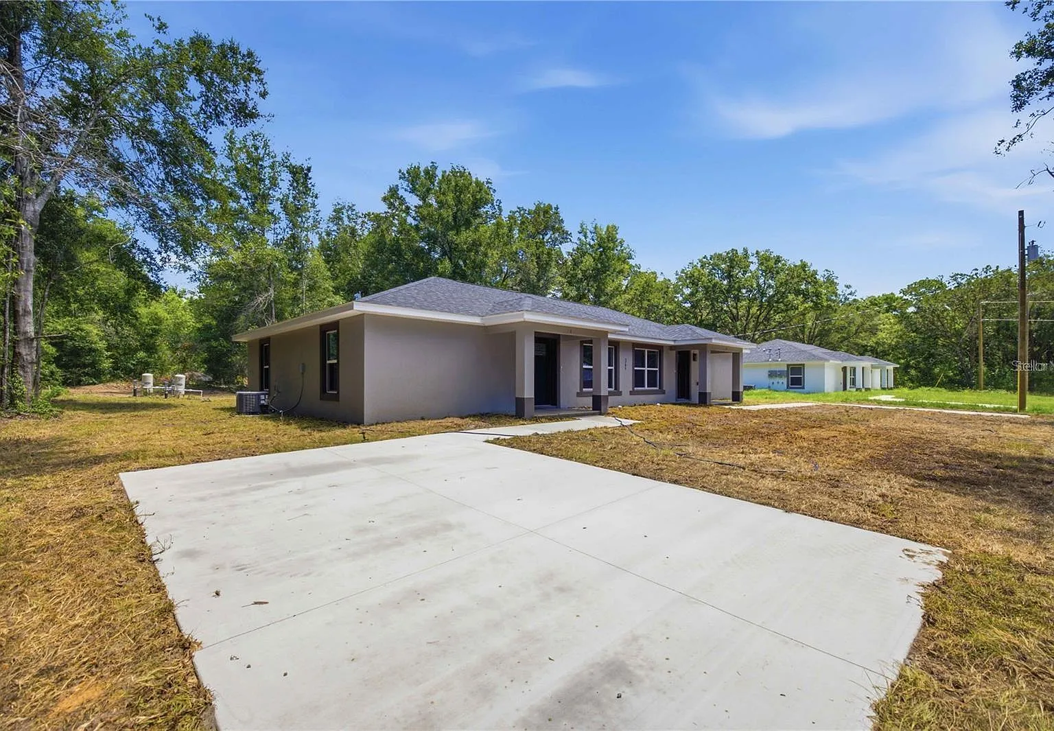 5795 NW 11th Pl - UNIT A — Photo 3