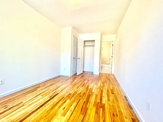 Rented by Doorway NYC, LLC | media 32