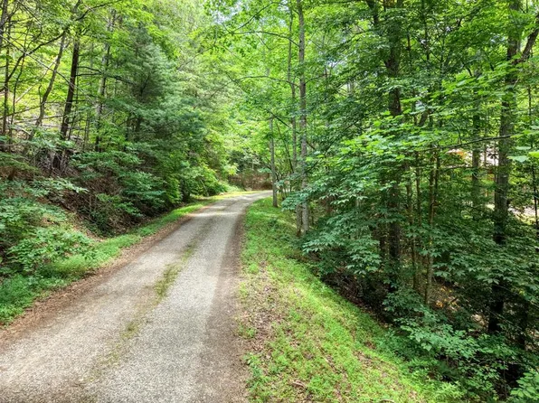 2.33 Flat Rock Valley Rd, Blairsville, GA 30512