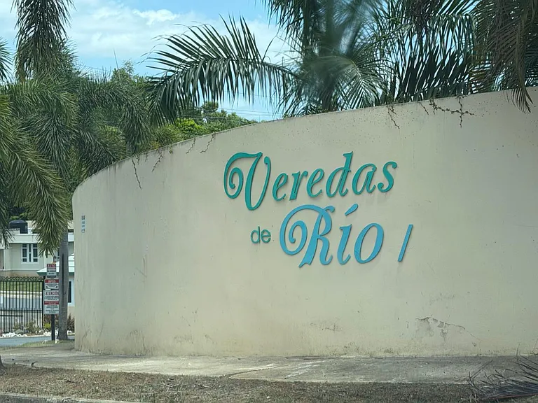 B 3 Veredas Del Rio — Photo 11