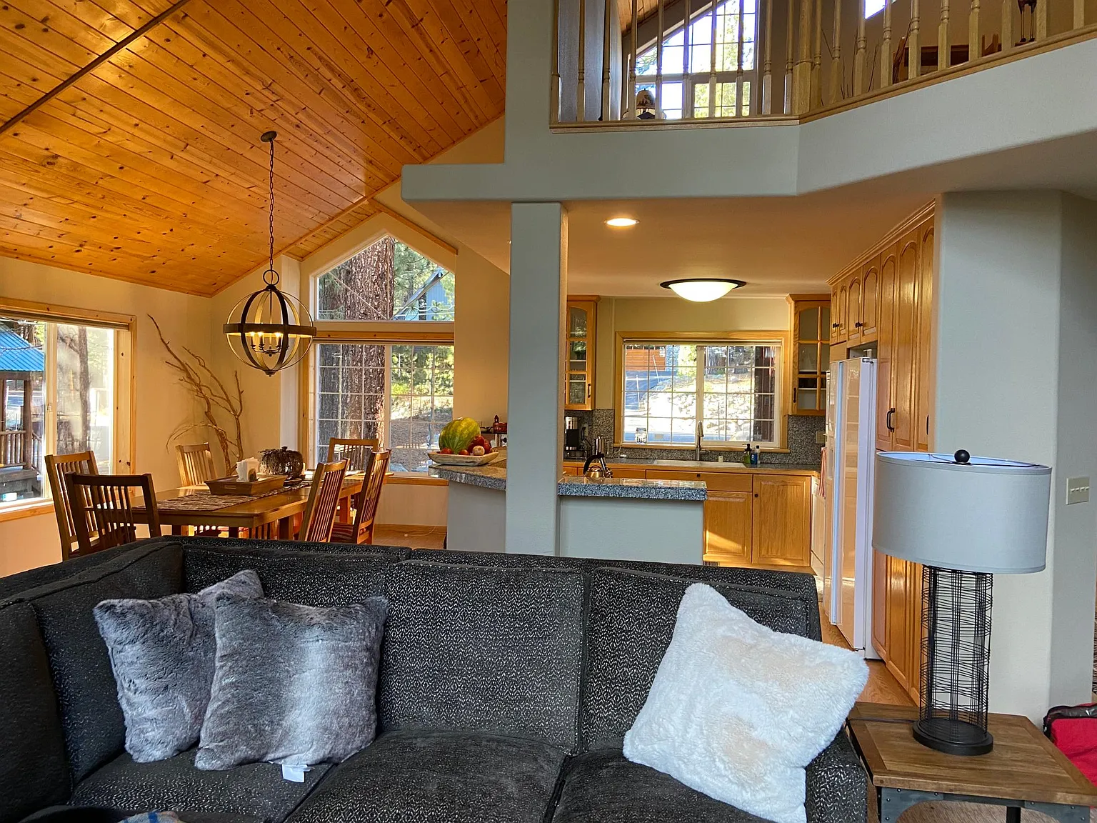 12040 Lausanne Way — Photo 3